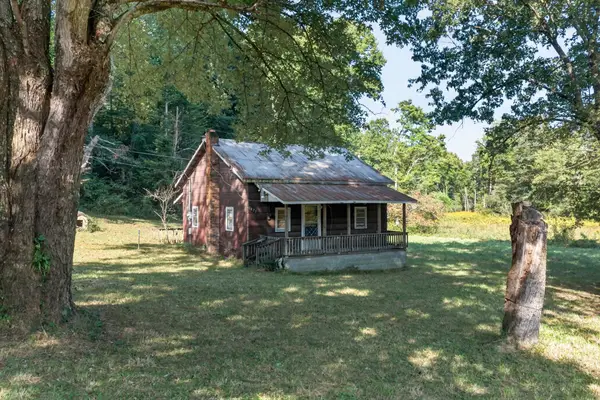 1475 Campground Rd, Clarkrange, TN 38553