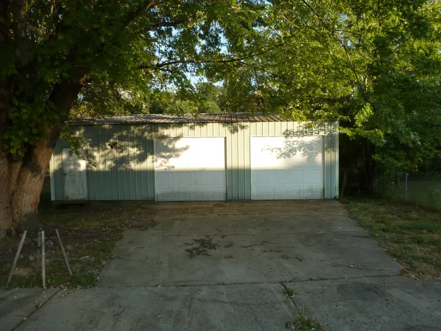 672 Artic Ave, Oak Grove, KY 42262 - #2