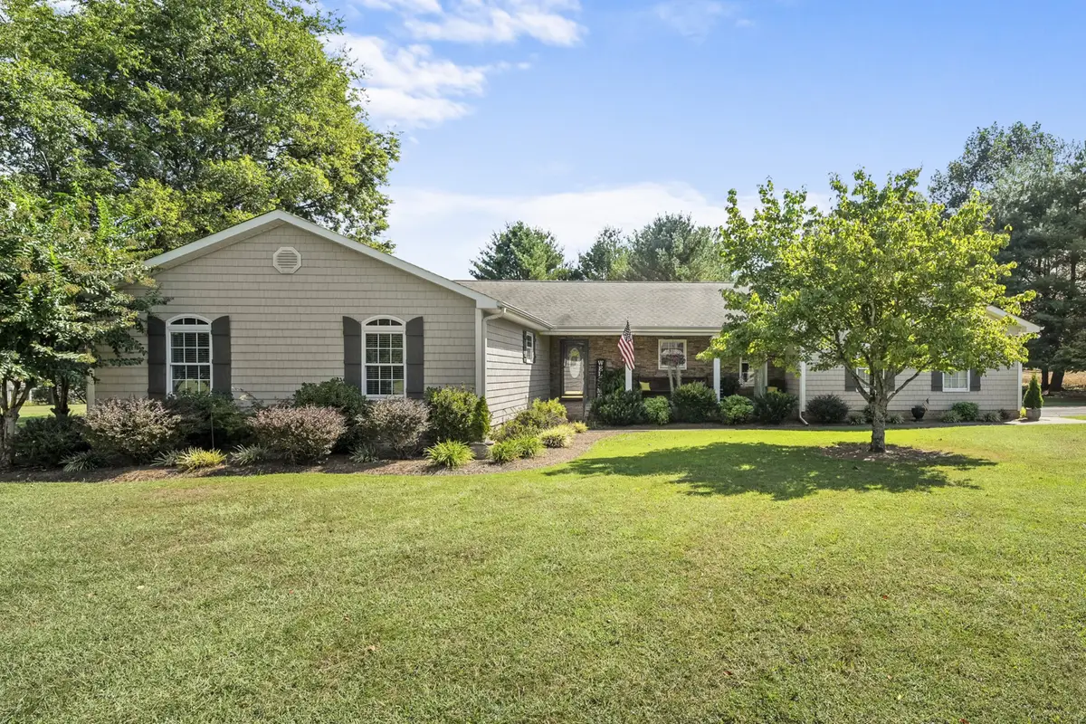 735 Shadowbrook Rd, Winchester, TN 37398 - #1
