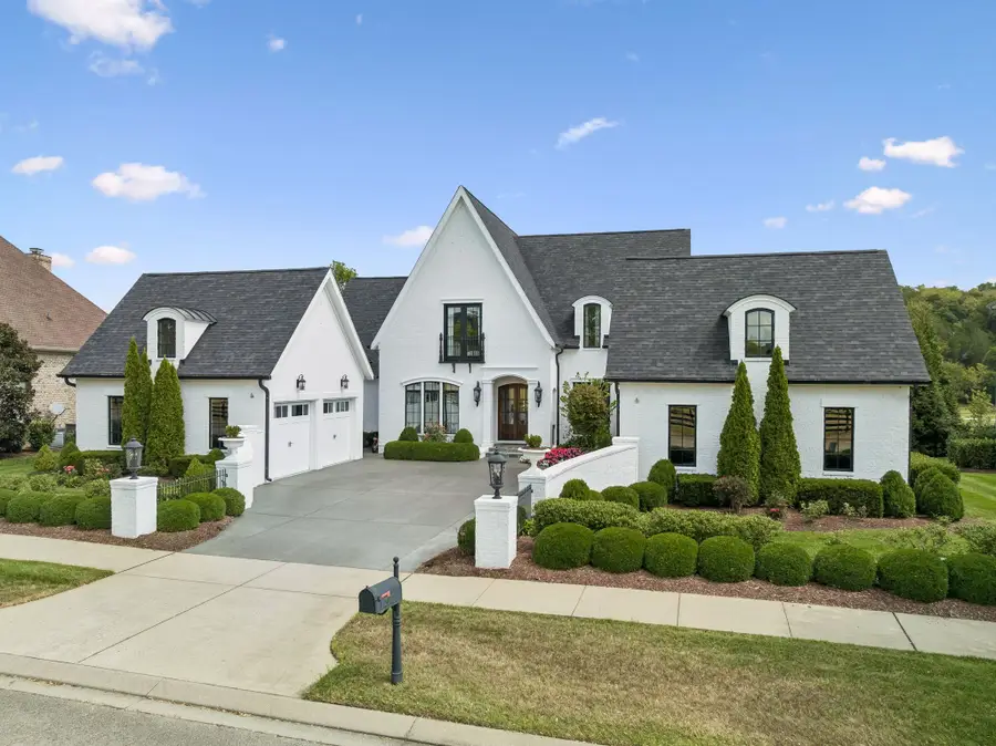 5077 Native Pony Trl, College Grove, TN 37046 - #2