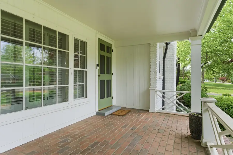 2833 Sugar Tree Rd, Nashville, TN 37215 - #3