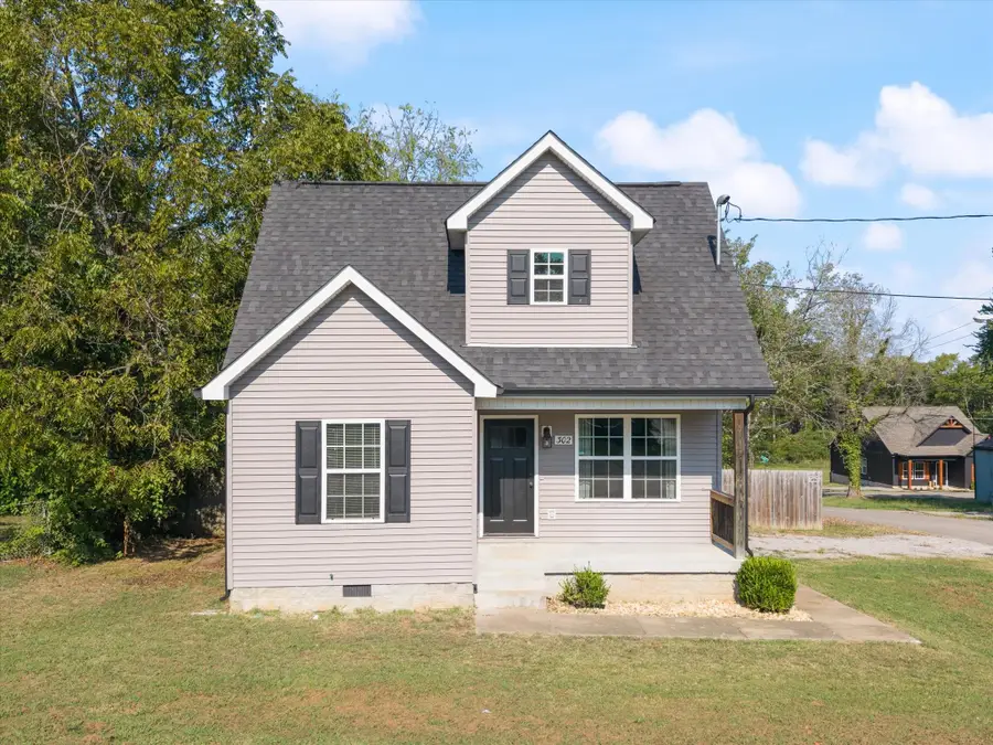 302 Hardison Ave, Lewisburg, TN 37091 - #2