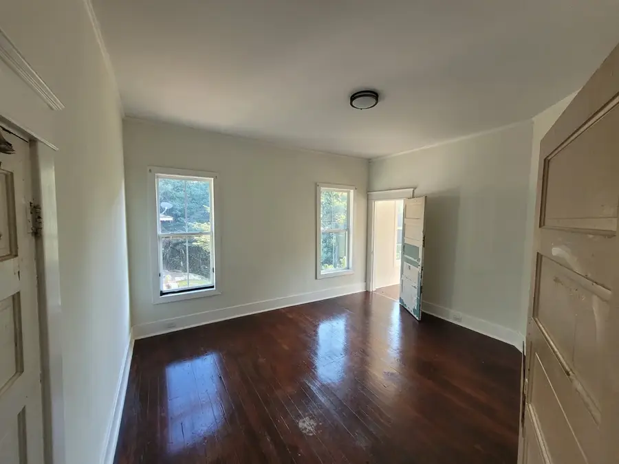 307 Sampson Ave N, Dyersburg, TN 38024 - #3