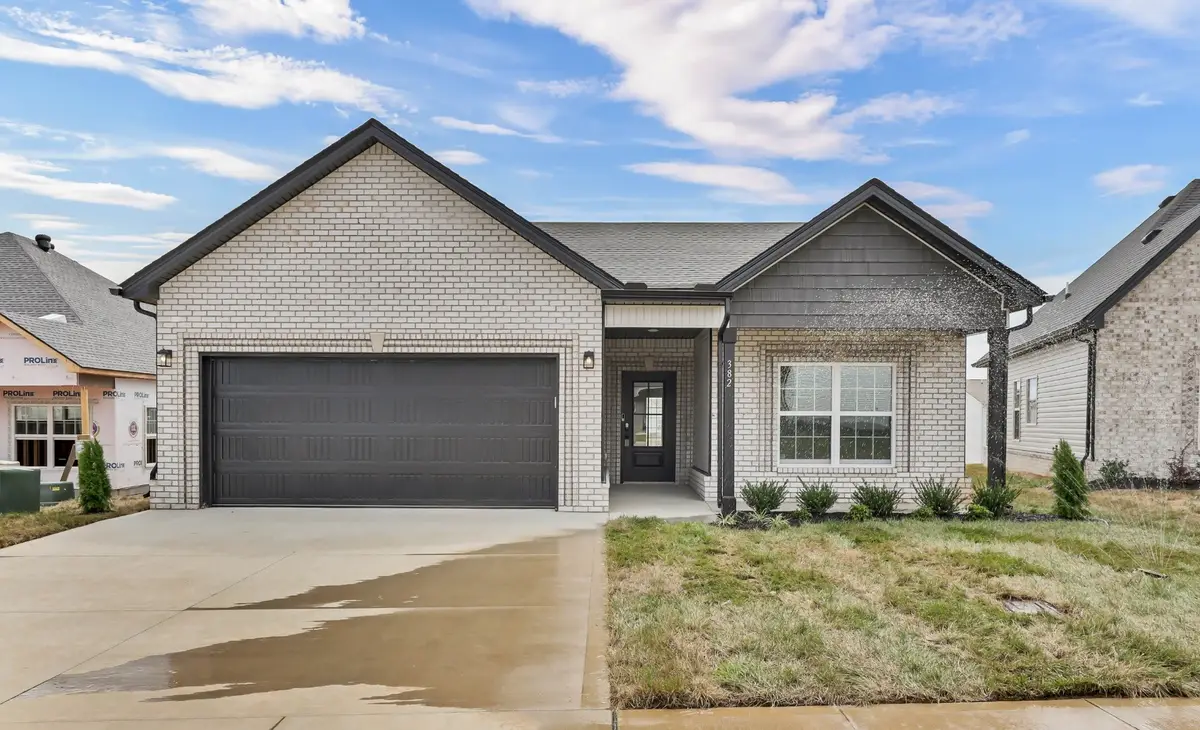 913 Inverness Ln, Clarksville, TN 37043 - #1