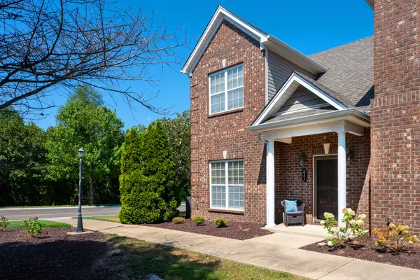 831 General Cabot Ct, Murfreesboro, TN 37129