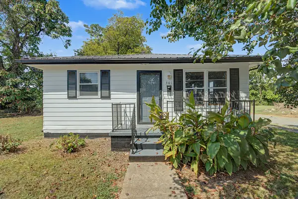 301 S Campbell St, Hopkinsville, KY 42240
