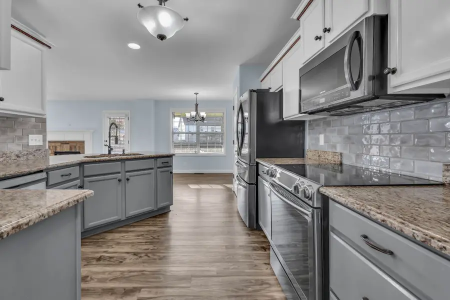 3762 Suiter Rd, Clarksville, TN 37040 - #3