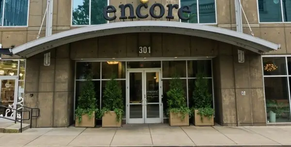 301 Demonbreun St #913, Nashville, TN 37201
