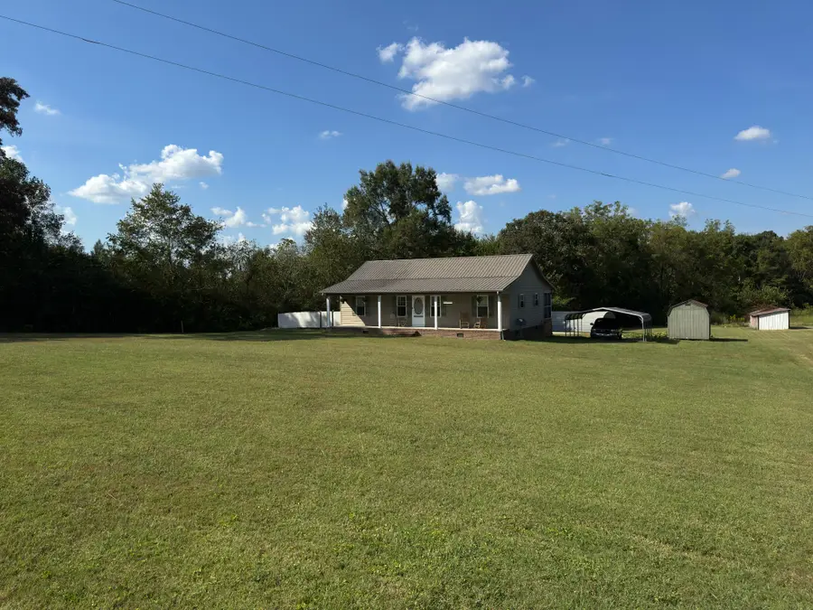 1070 Brown Prater Rd, McMinnville, TN 37110 - #2
