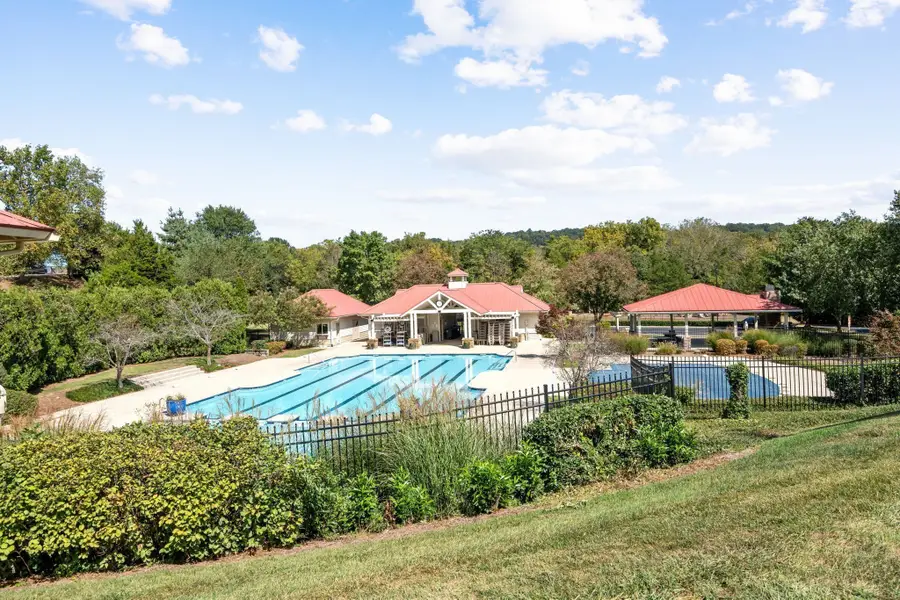 6052 Mill Tree Ct, Nashville, TN 37221 - #2