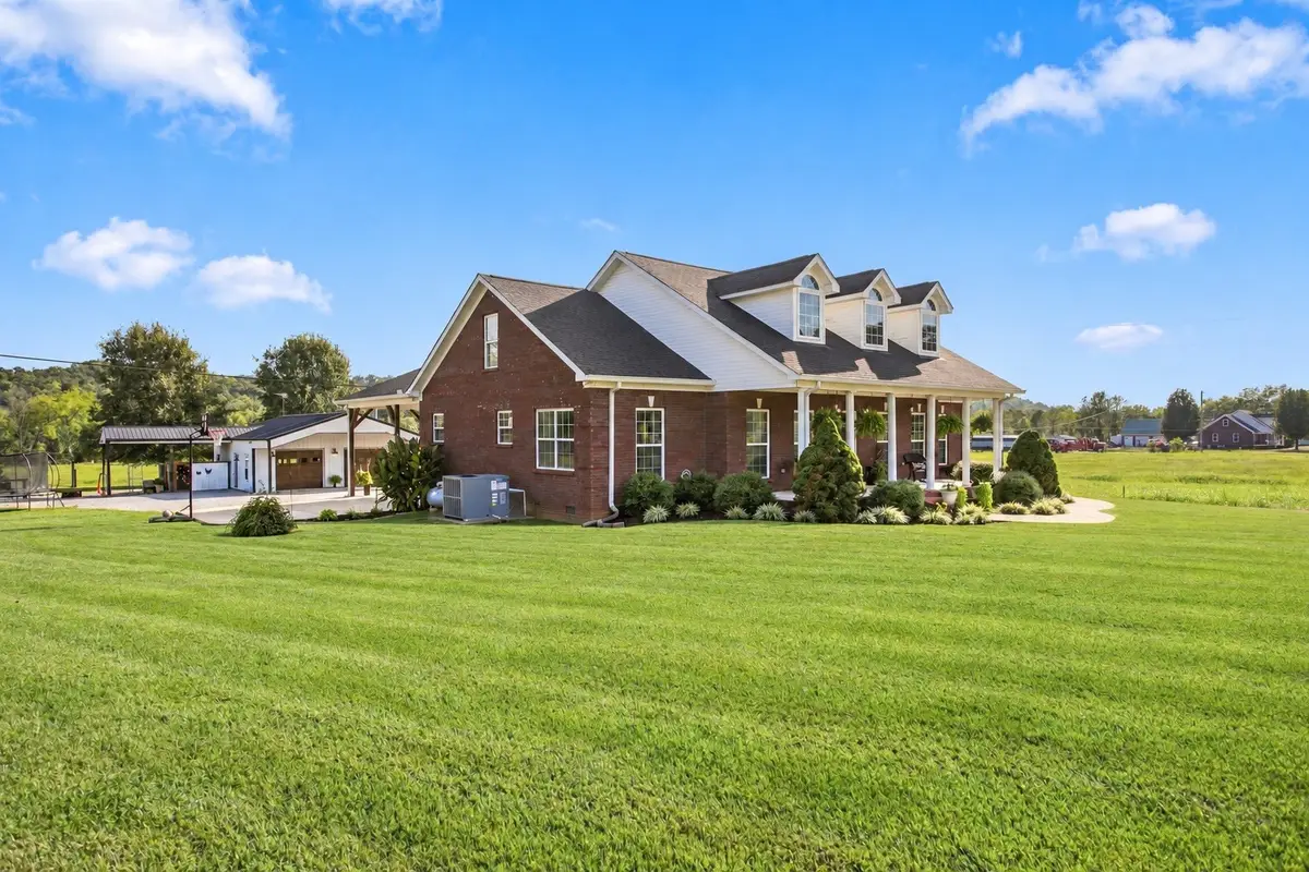 4692 Cornersville Rd, Lynnville, TN 38472 - #1
