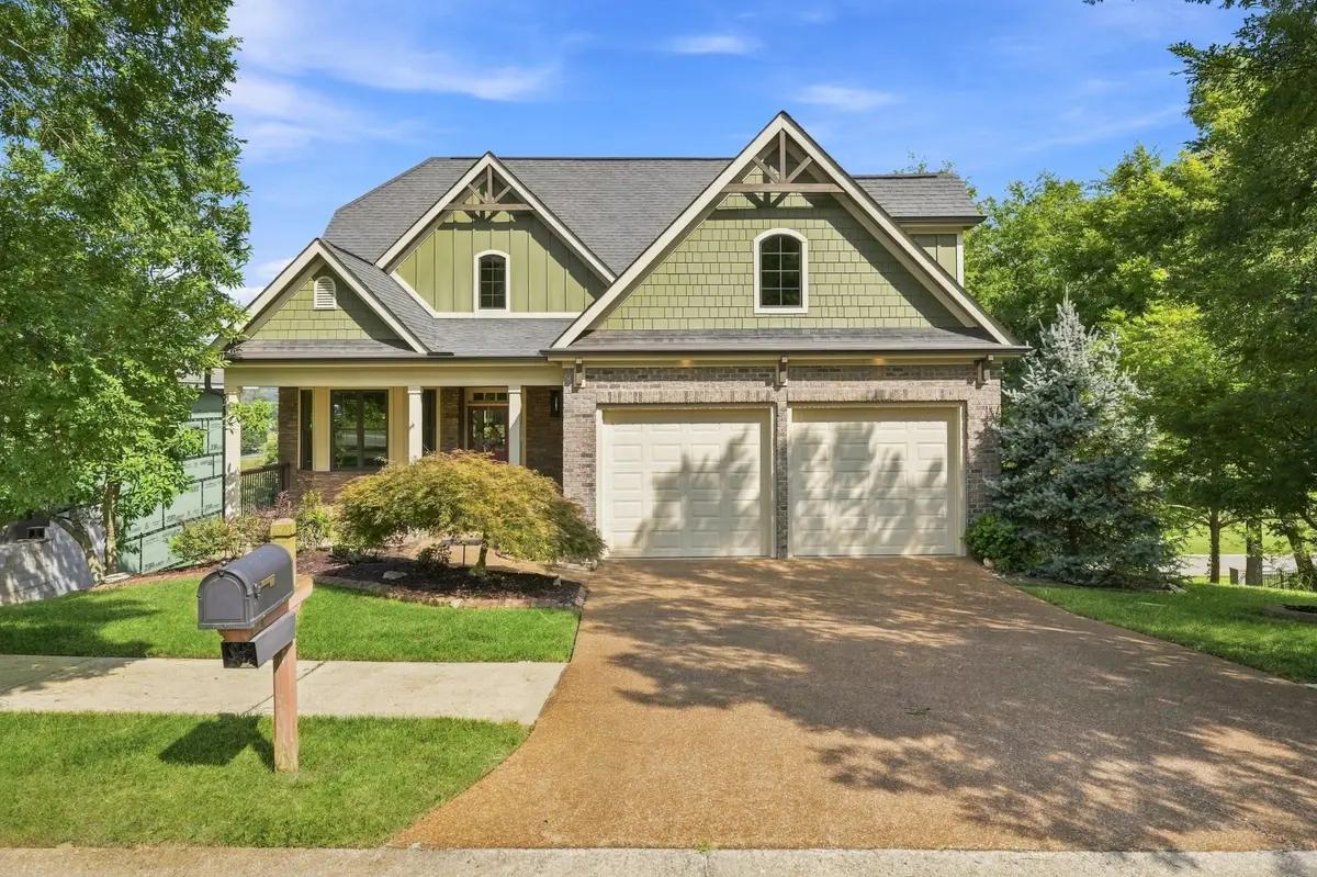 717 Black Cove Ln, Loudon, TN 37774 - #1
