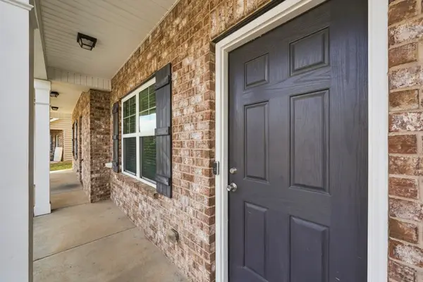 1063 Bradburn Village Dr, Antioch, TN 37013