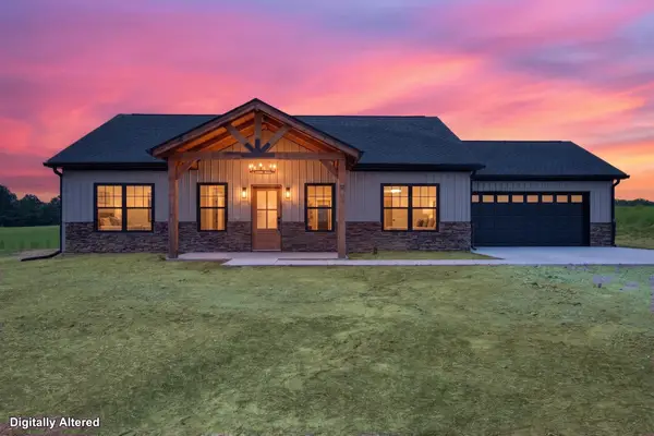 36 Meadowwood Ln, Winchester, TN 37398