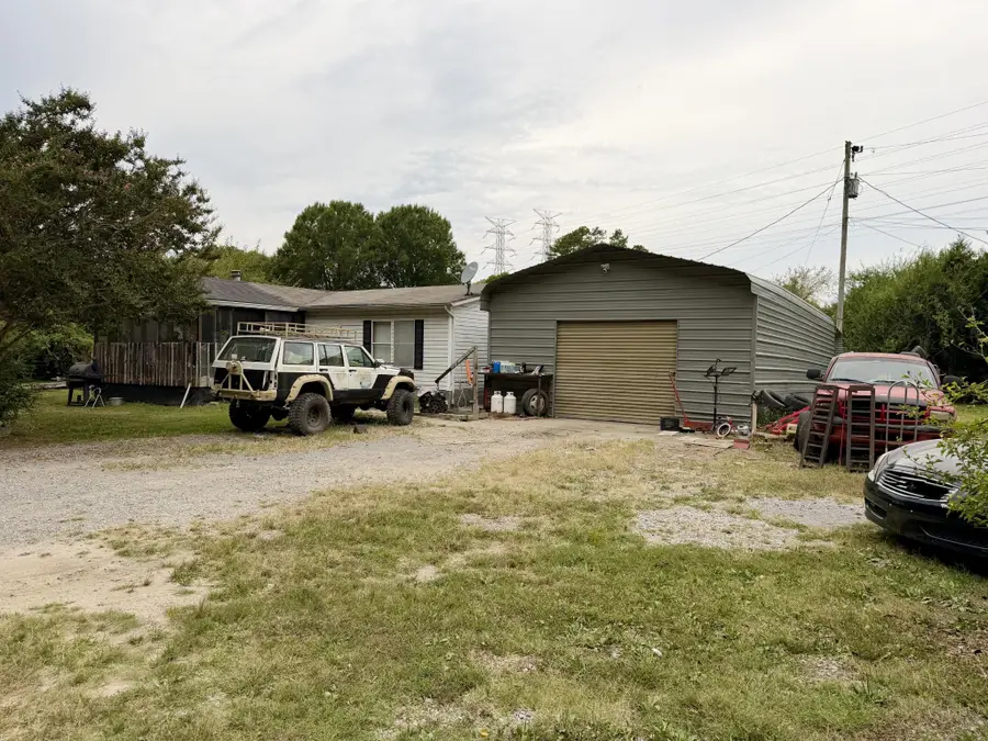 689 Schmitt Road, Rossville, GA 30741 - #2