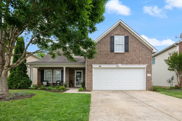 543 Creek Oak Dr, Murfreesboro, TN 37128