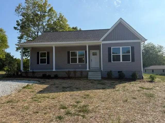 190 College St S, McEwen, TN 37101 - #1