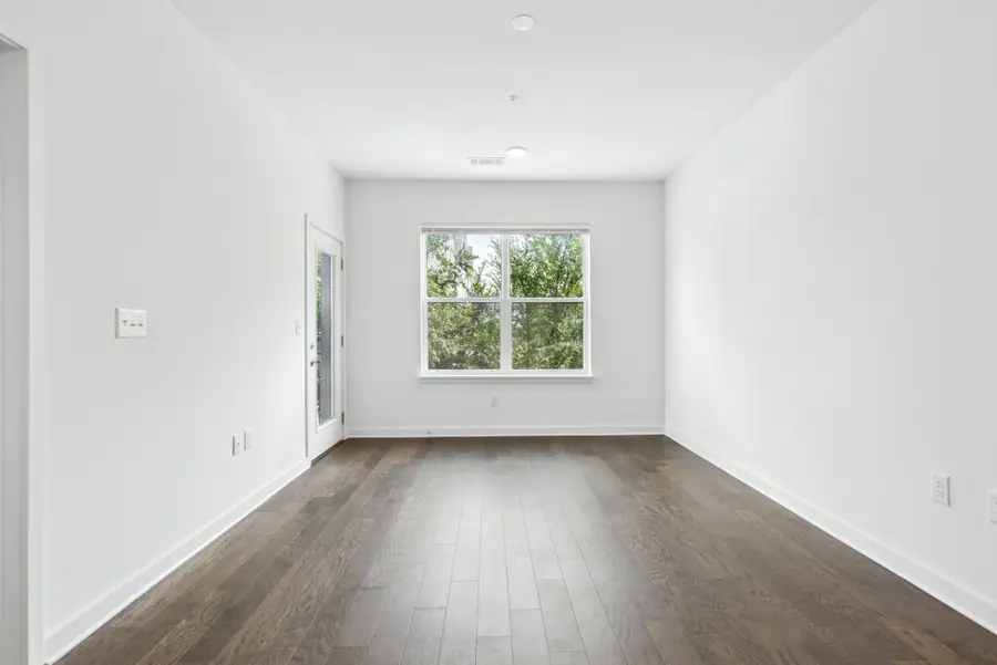 1677 54th Ave N #215, Nashville, TN 37209 - #2