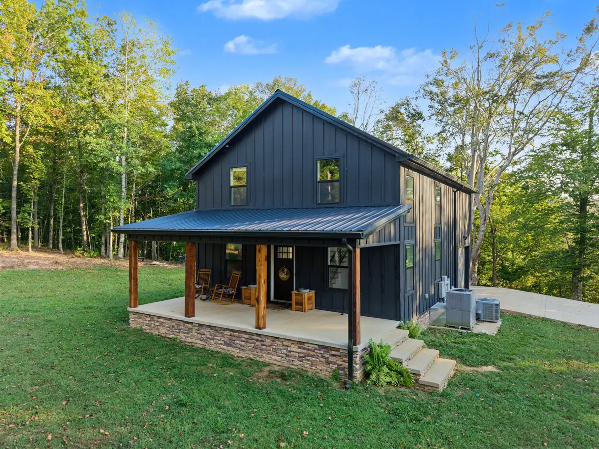 2561 Cold Springs Rd, Lafayette, TN 37083 - #1