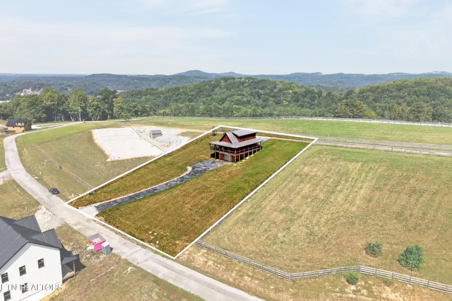 121 Bluegill Rd, Hilham, TN 38568 - #3