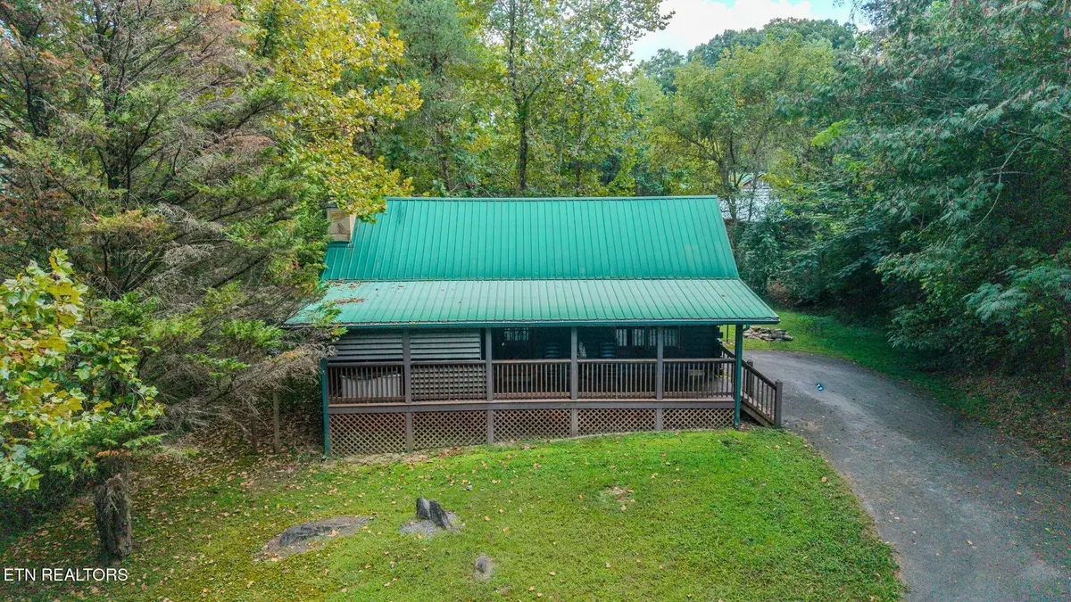 2882 Easy St, Sevierville, TN 37862 - #1