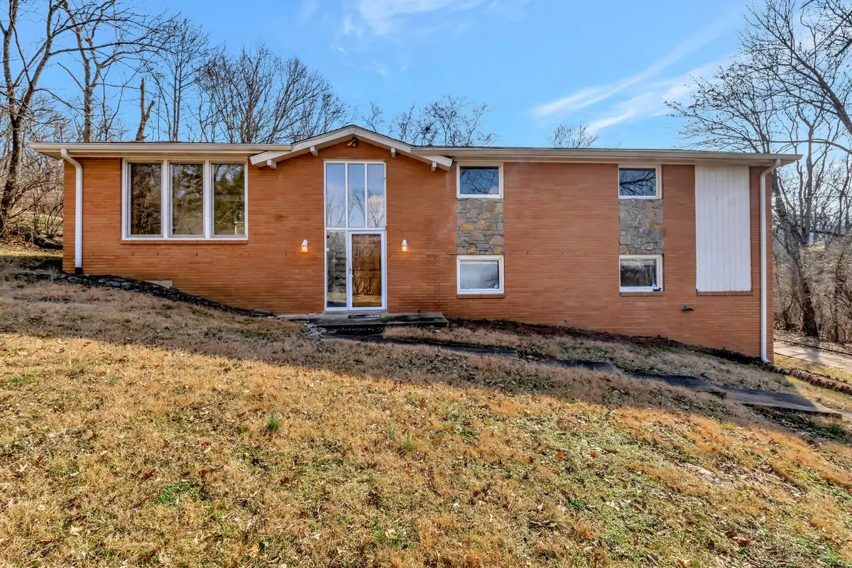 6469 Fleetwood Dr, Nashville, TN 37209 - #1