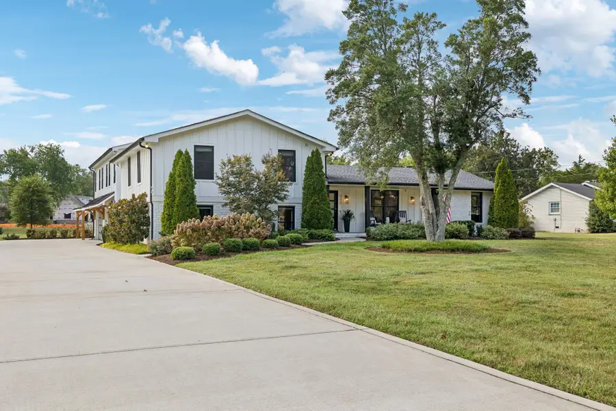 513 Mansion Dr, Brentwood, TN 37027 - #2