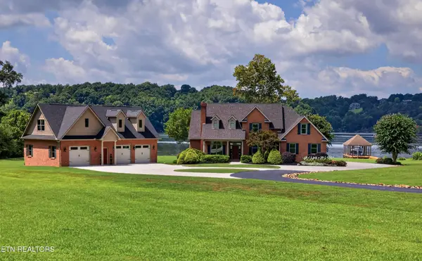 4262 Lake Meadow Way, Louisville, TN 37777