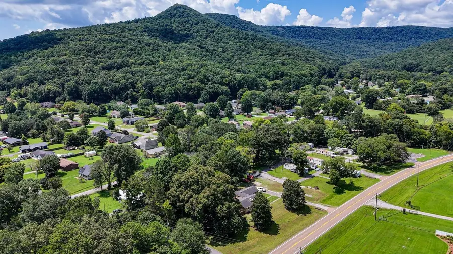 673 Highway 150, Jasper, TN 37347 - #2