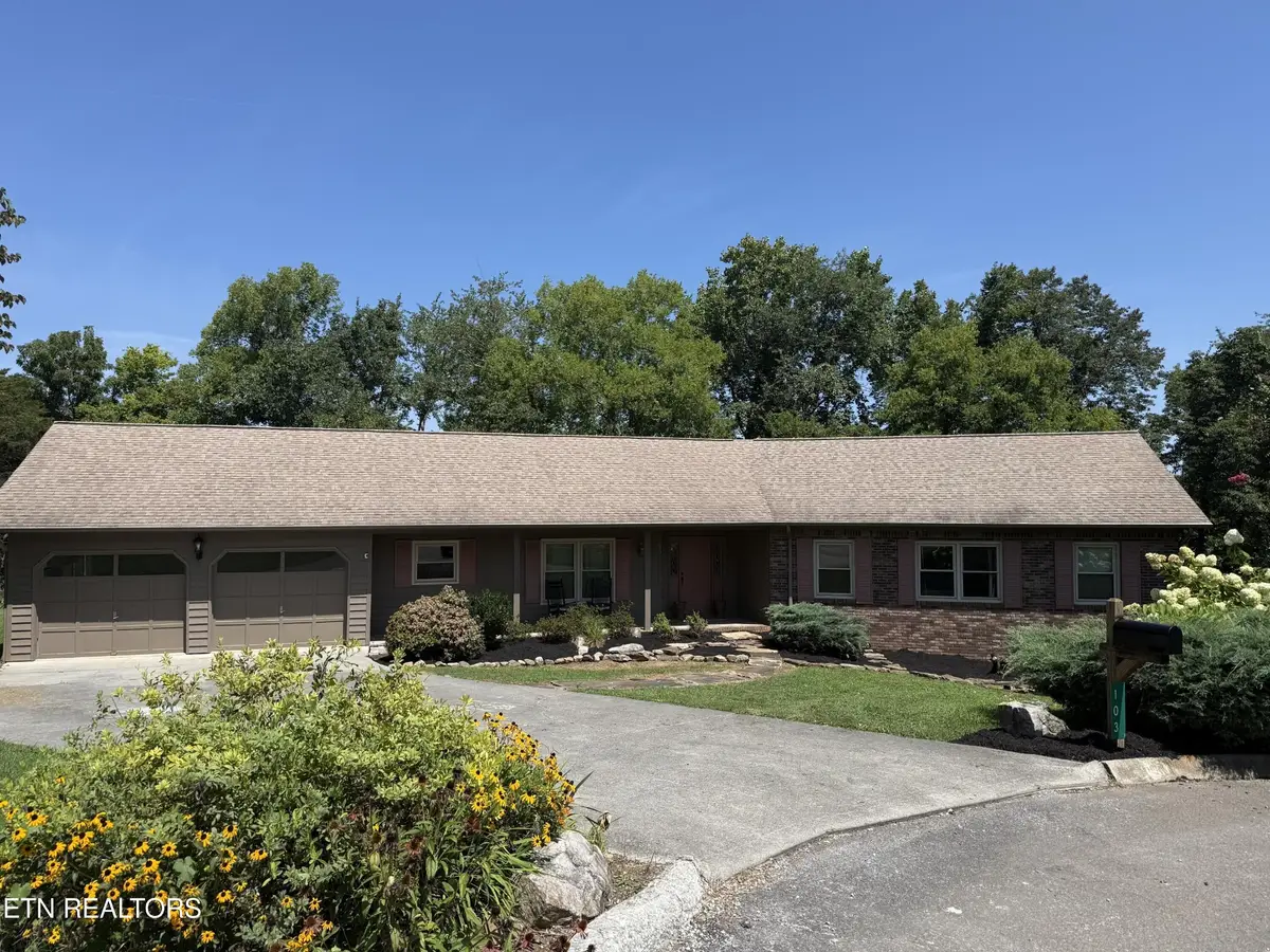 103 Farmington Place, Clinton, TN 37716 - #1