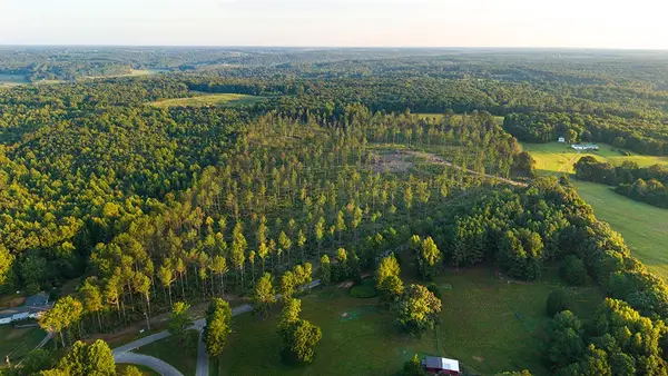 1 Gilchrist Road, Cypress Inn, TN 38452