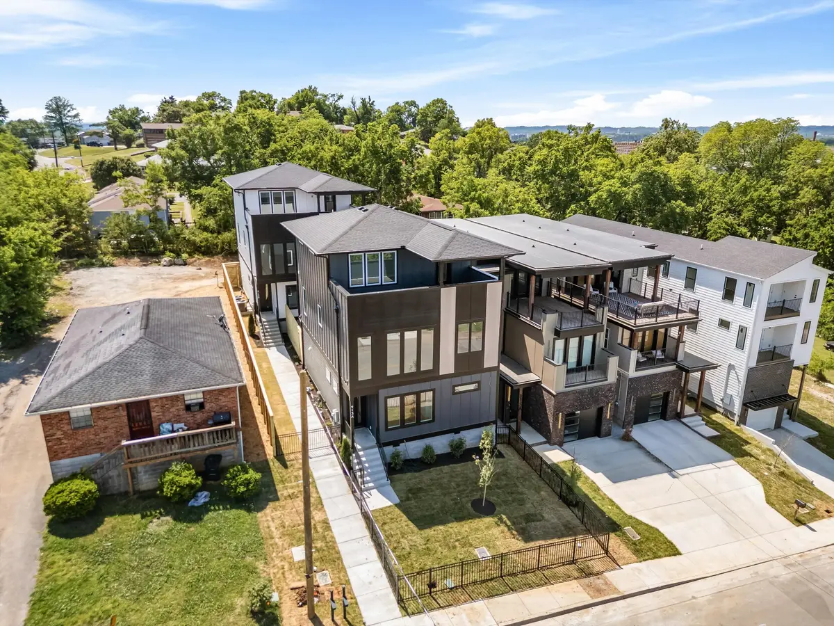 913 33rd Ave N #B, Nashville, TN 37209 - #1