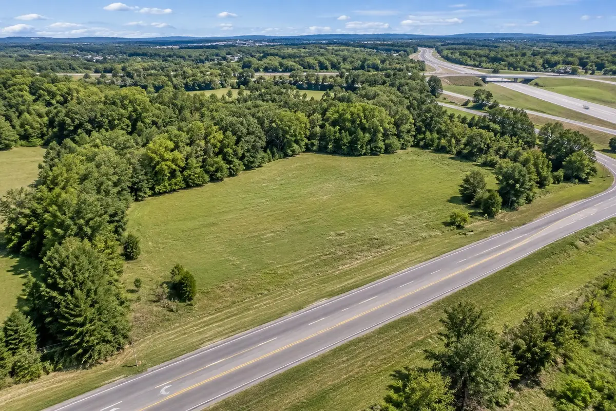 2506 New Lewisburg Hwy, Columbia, TN 38401 - #1