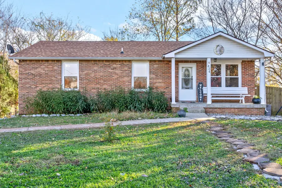 434 Bluff Dr, Clarksville, TN 37043 - #2