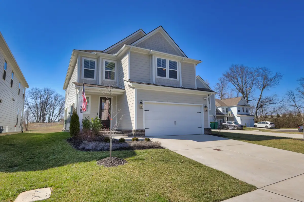 709 Conifer Dr, Spring Hill, TN 37174 - #1