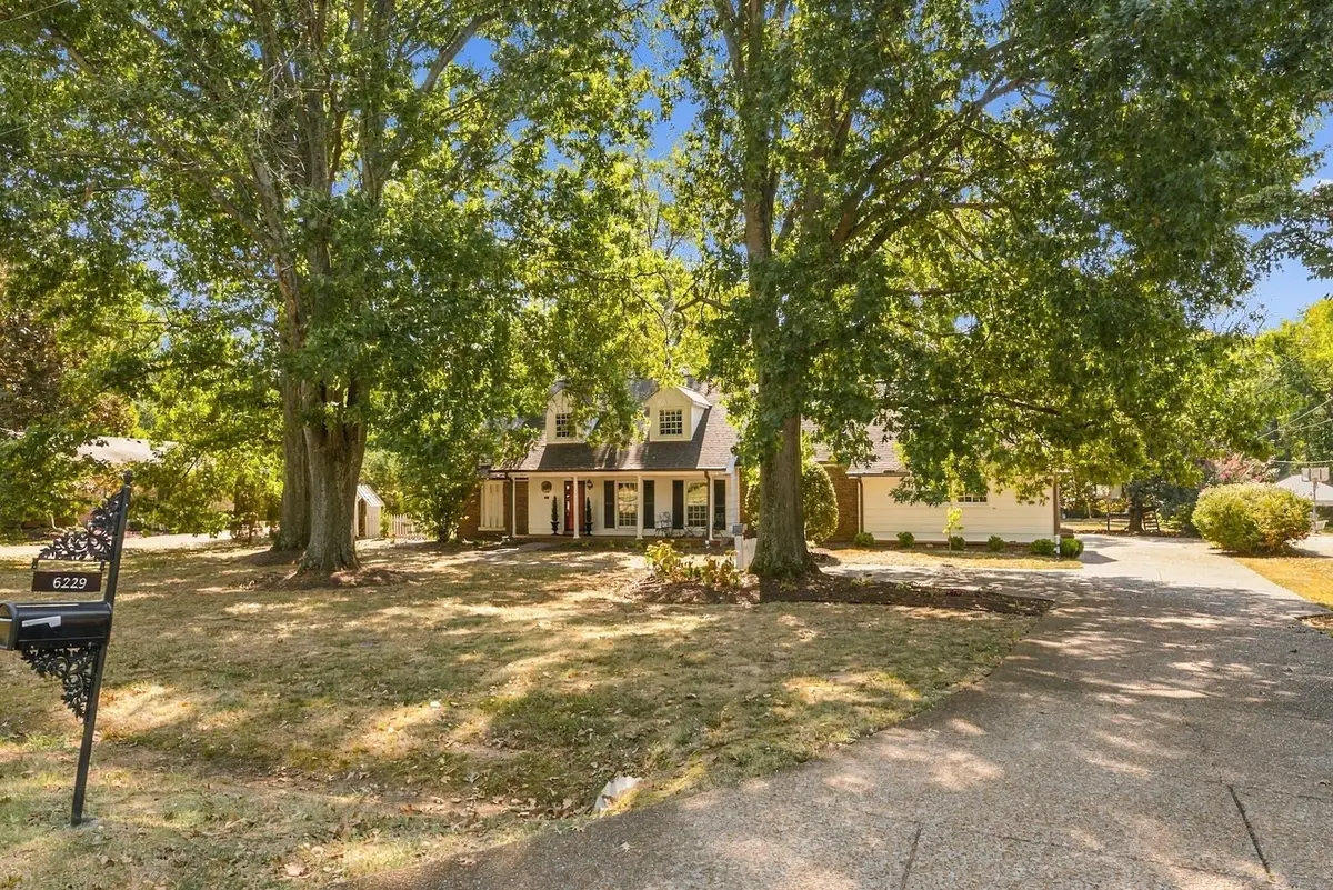 6229 Milbrook Rd, Brentwood, TN 37027 - #1