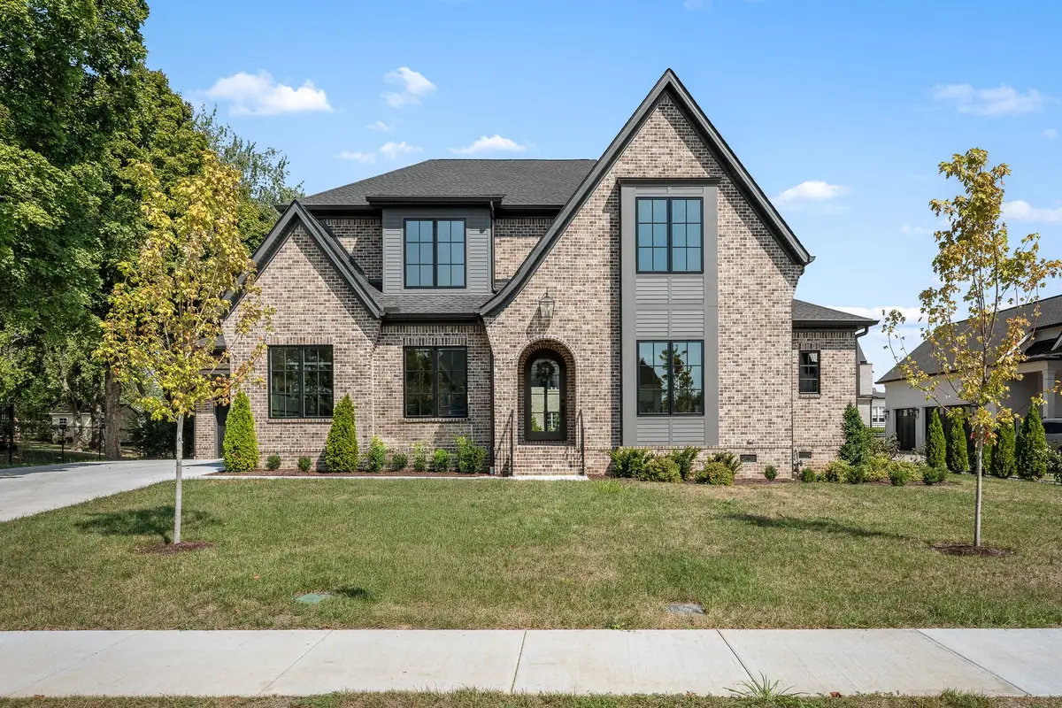 1738 Rigsby Ave, Murfreesboro, TN 37129 - #1