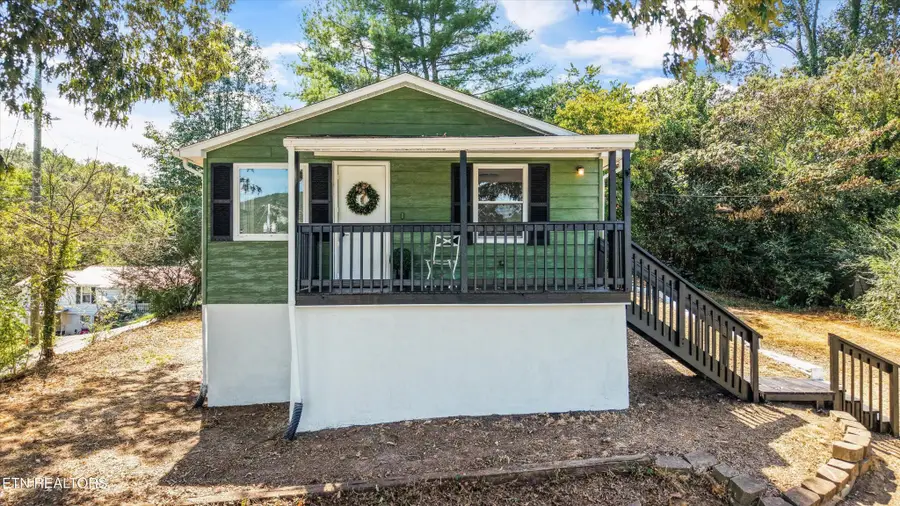 615 Butler Mill Rd, Oliver Springs, TN 37840 - #2