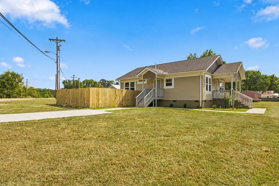 125 Front St N, Cowan, TN 37318 - #3