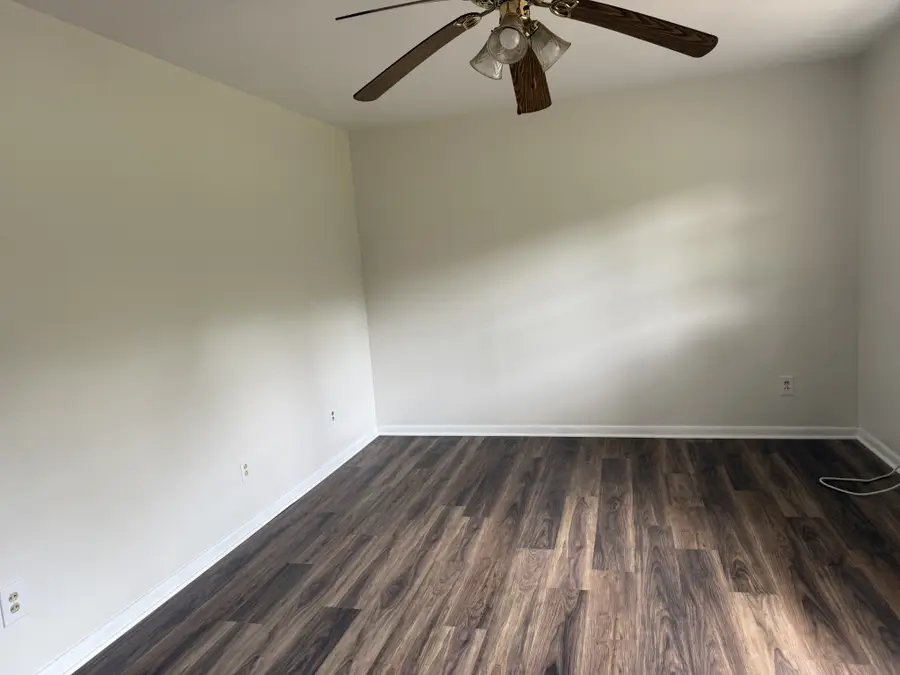 210 Snow Ln, Harriman, TN 37748 - #2