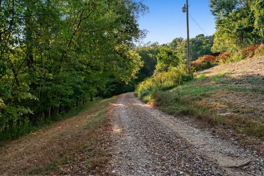 573 Happy Valley Rd, Bell Buckle, TN 37020 - #2
