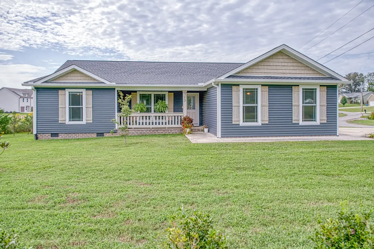 795 Buffalo Valley Rd, Baxter, TN 38544 - #1