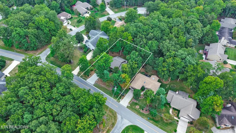 107 Markham Lane, Crossville, TN 38558 - #3