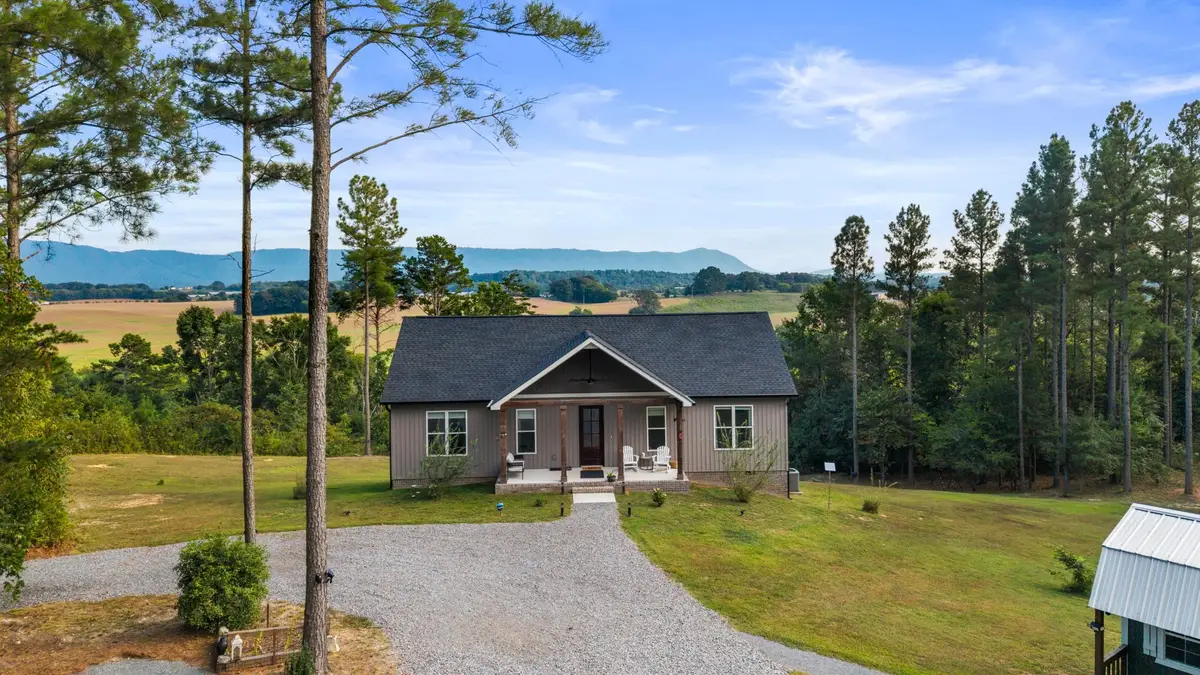 205 Hiwassee Trails Dr, Delano, TN 37325 - #1