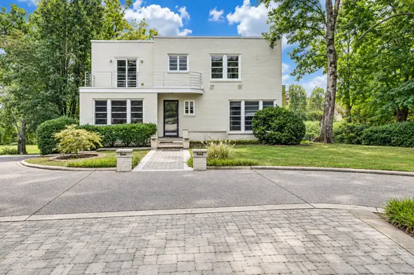 1417 Graybar Ln, Nashville, TN 37215