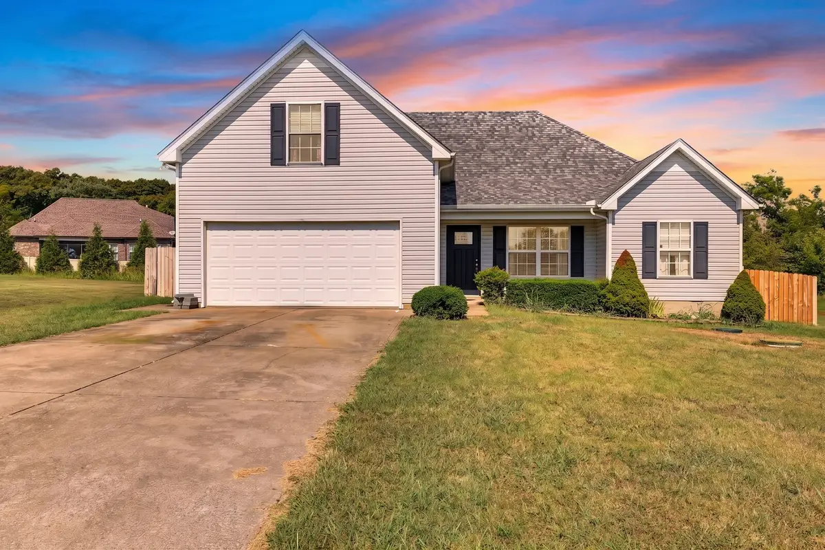 1220 Crescent Ridge Dr, Murfreesboro, TN 37128 - #1