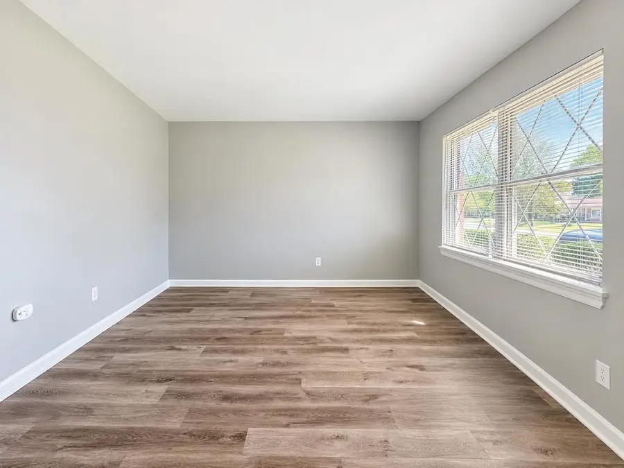 4887 Peace St, Memphis, TN 38109 - #3