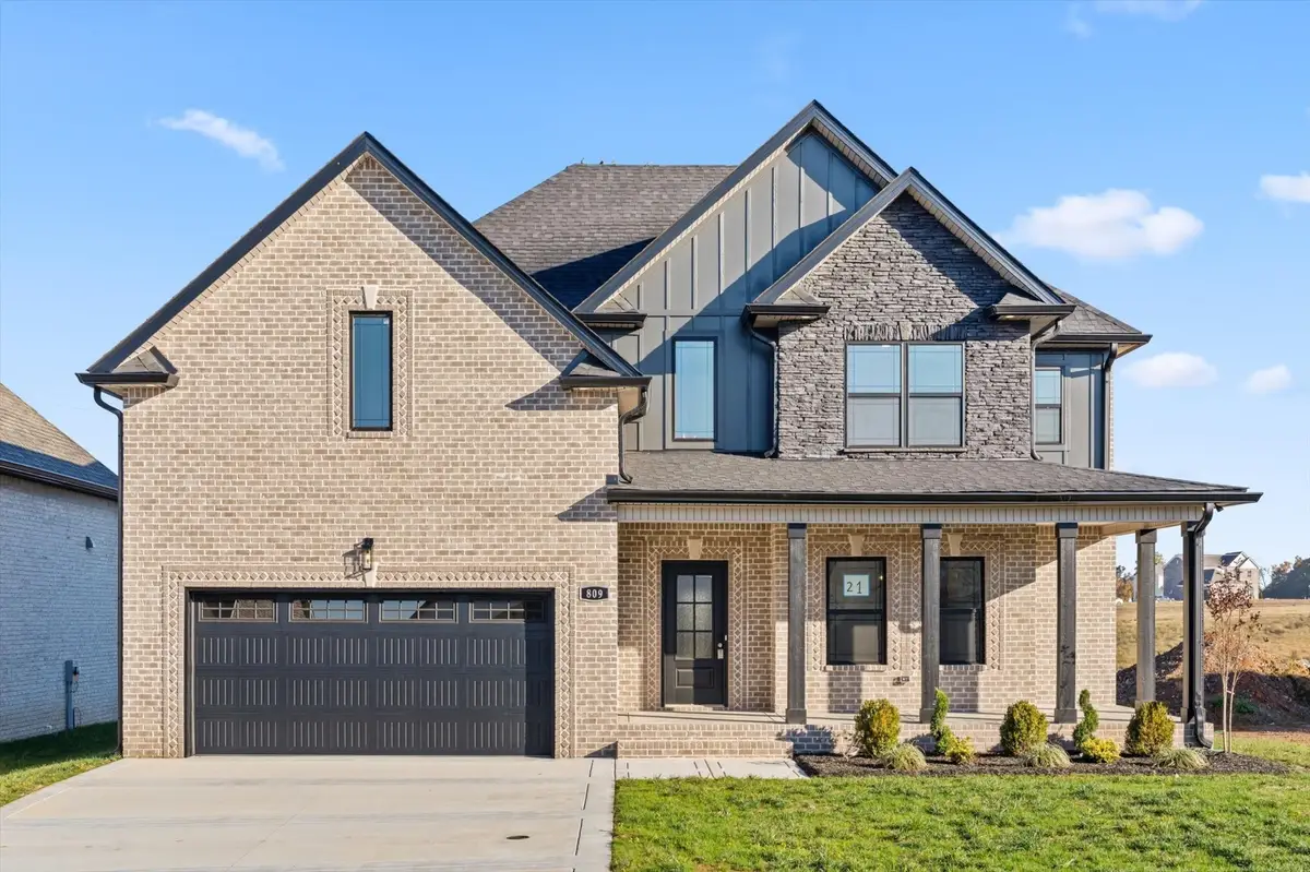 809 Willowicke Dr, Clarksville, TN 37043 - #1