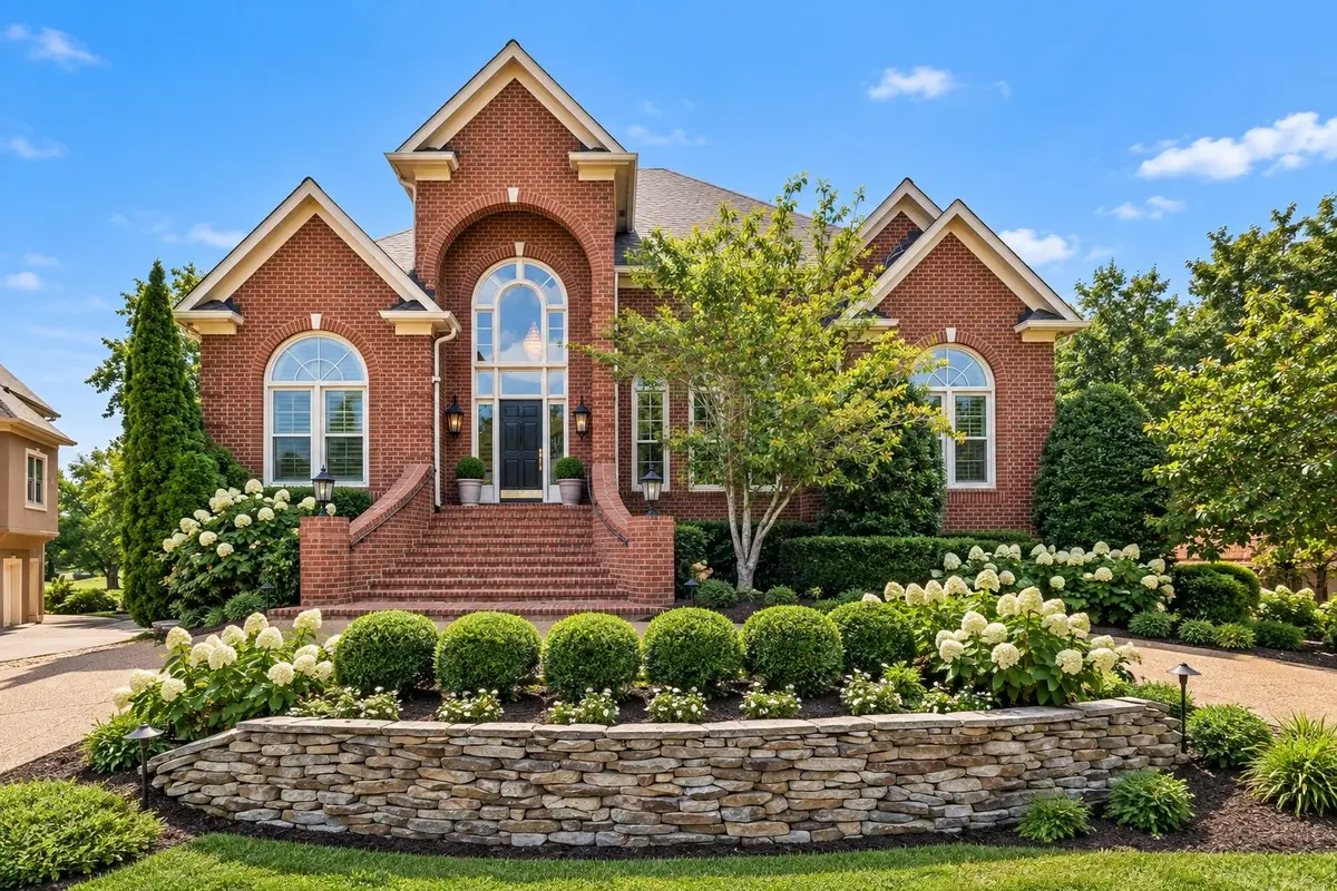 5215 Country Club Dr, Brentwood, TN 37027 - #1