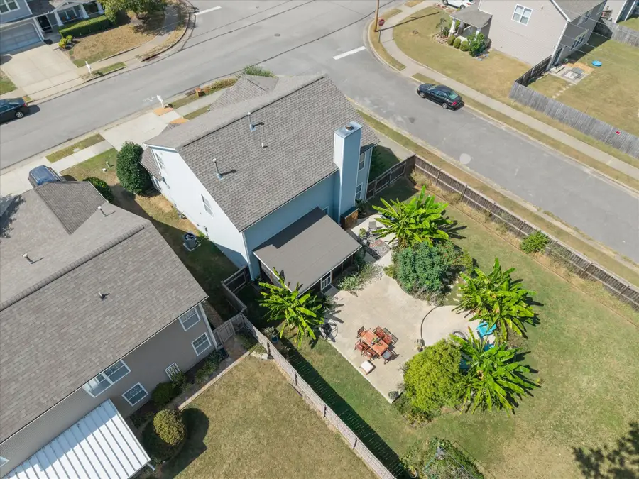 4537 Hawthorn Dr, Nashville, TN 37214 - #2